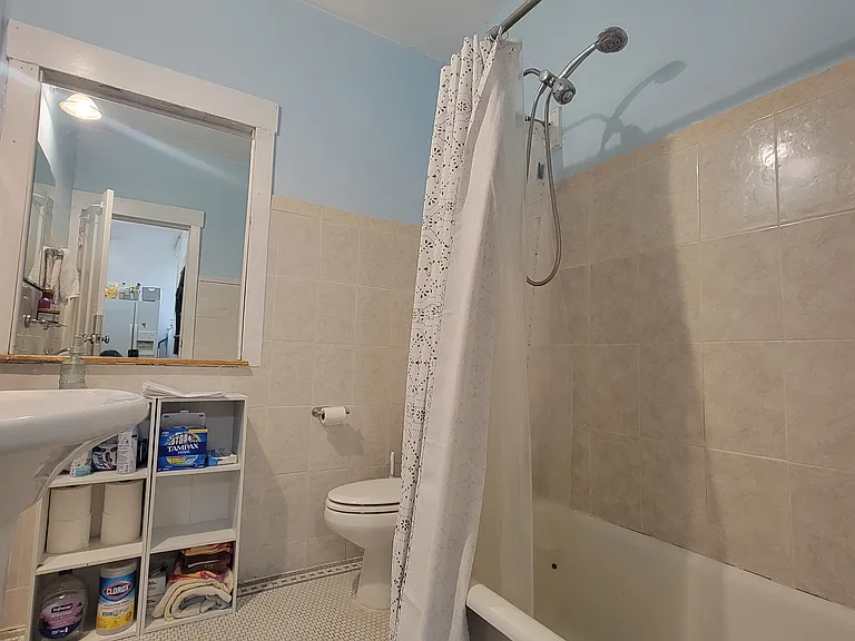 60 Egmont St #3 — Photo 9