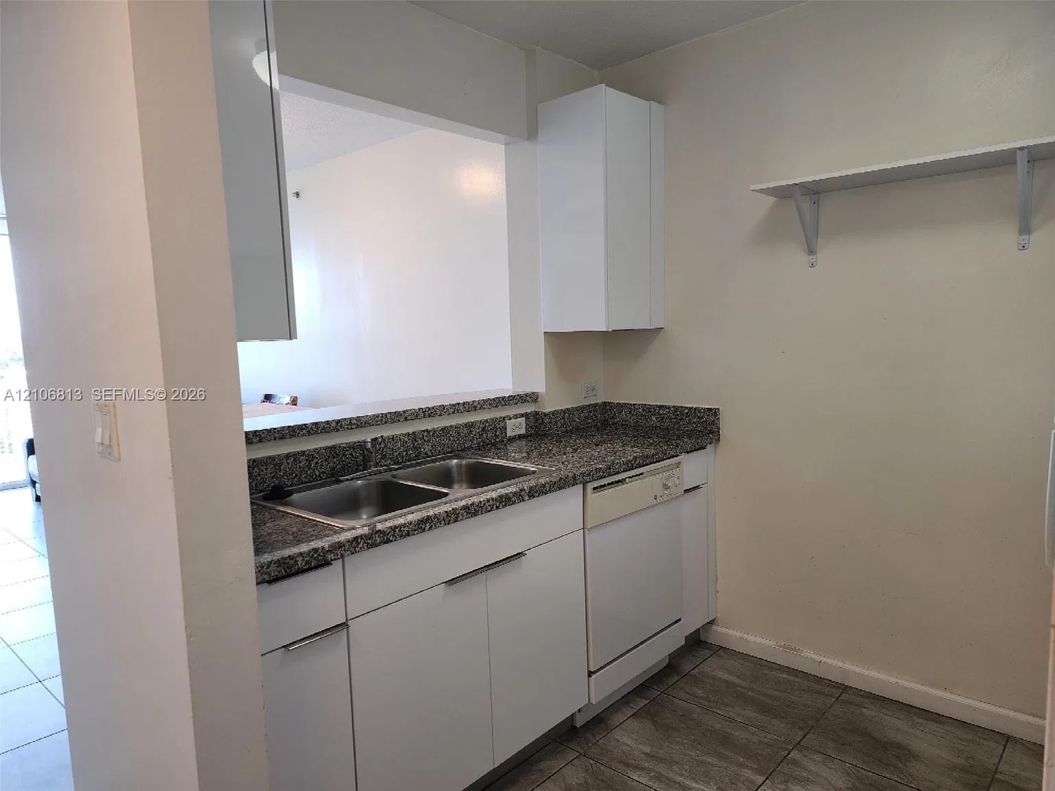 Brickell Vista Condo — Photo 3
