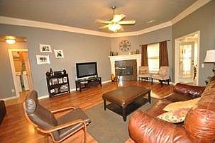 3rd image of 3561 W Marsh St