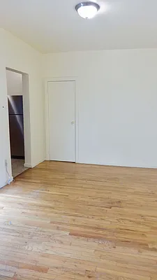 Rented by Grand & Co. | media 33