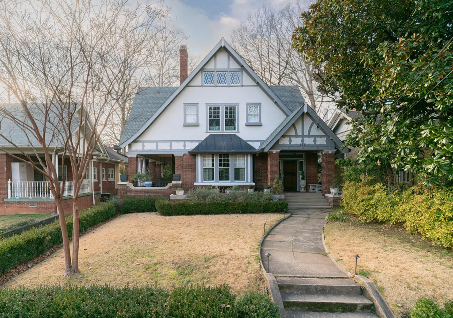 Craftsman Tudor in Historic Ponce Highlands — Photo 1