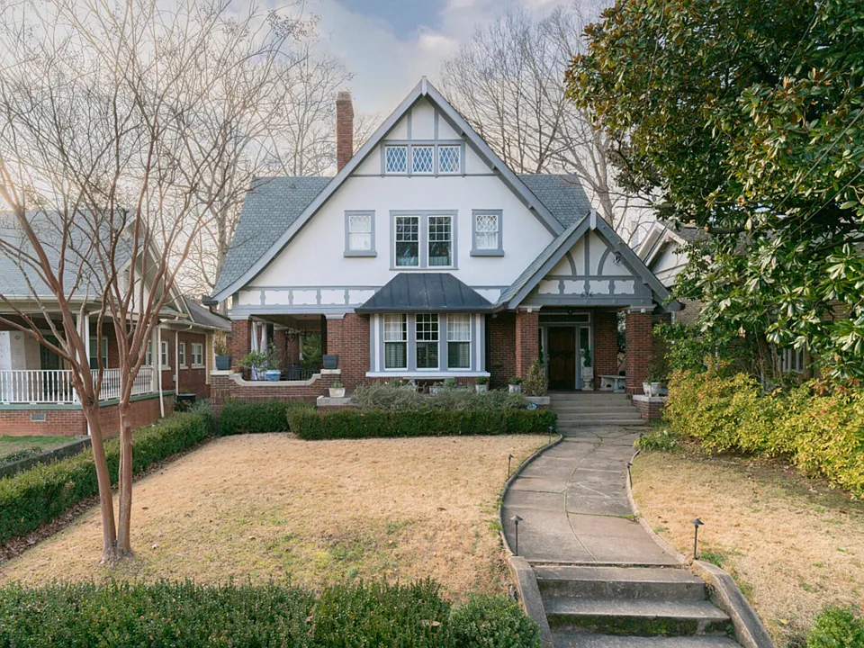 Seminole Ave NE