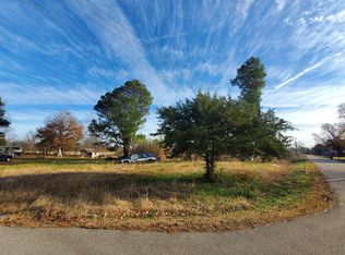 564 N Church St, Piggott, AR 72454