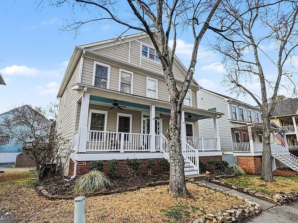 1st image of 2113 Adams Overlook NW