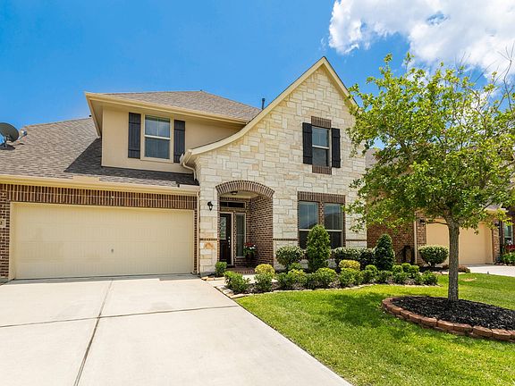 3rd image of 2852 Allesia Ln
