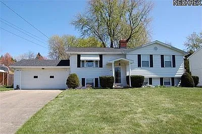 3443 Sandalwood Ln photo 1