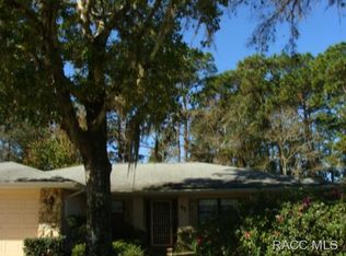 71 Sycamore Cir, Homosassa, FL 34446