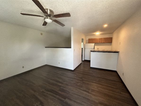 902 E 11th Ave APT 4