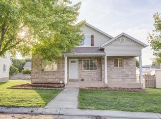 7627 N Red Kite Ct, Eagle Mountain, UT 84005