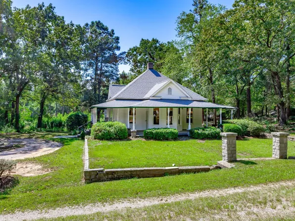 2086 Rion Rd, Winnsboro, SC 29180