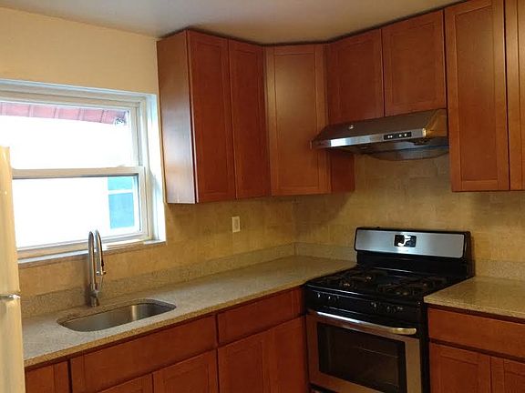 5th image of 2113 Cropsey Ave #2