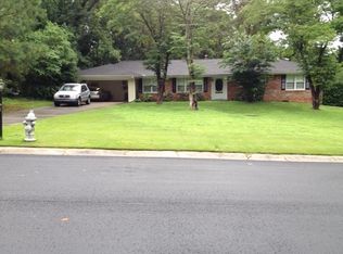 105 Finchley Ct, Sandy Springs, GA 30328