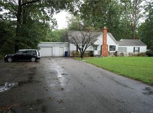 8031 Iron Bridge Rd, North Chesterfield, VA 23237