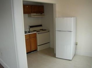 70 High St APT 2, Clinton, MA 01510