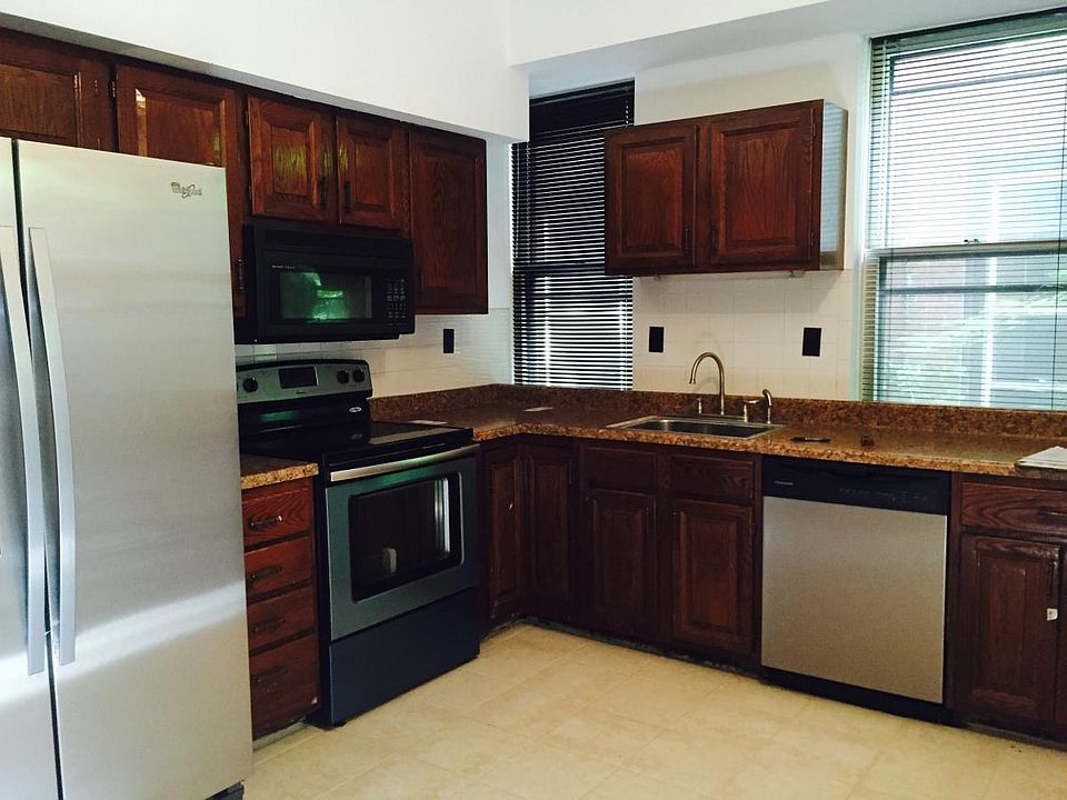2nd image of 253 S 46th St #1