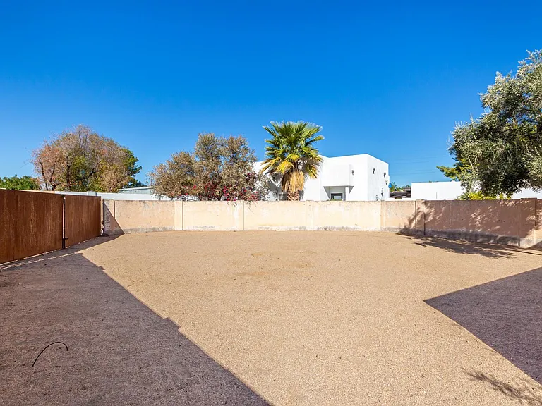 3509 E Cannon Dr — Photo 19