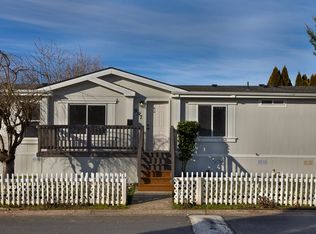 997 Wind Meadows Way NE #64, Salem, OR 97301