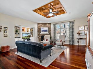 20 Northrup Ave, Tonka Bay, MN 55331