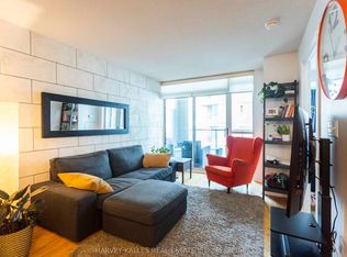 16 Harrison Garden Blvd #411, Toronto, ON M2N 2T5