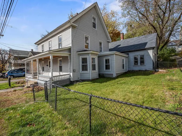 93 Pleasant Street, Littleton, NH 03561