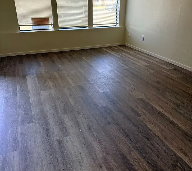 403 Maple Ave