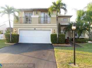 300 NW 190th Ave, Pembroke Pines, FL 33029