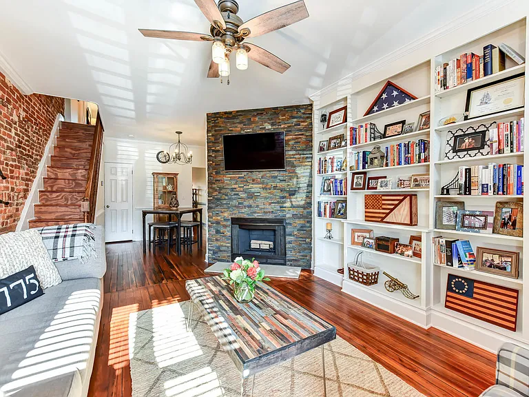 1403 Prince St — Photo 14