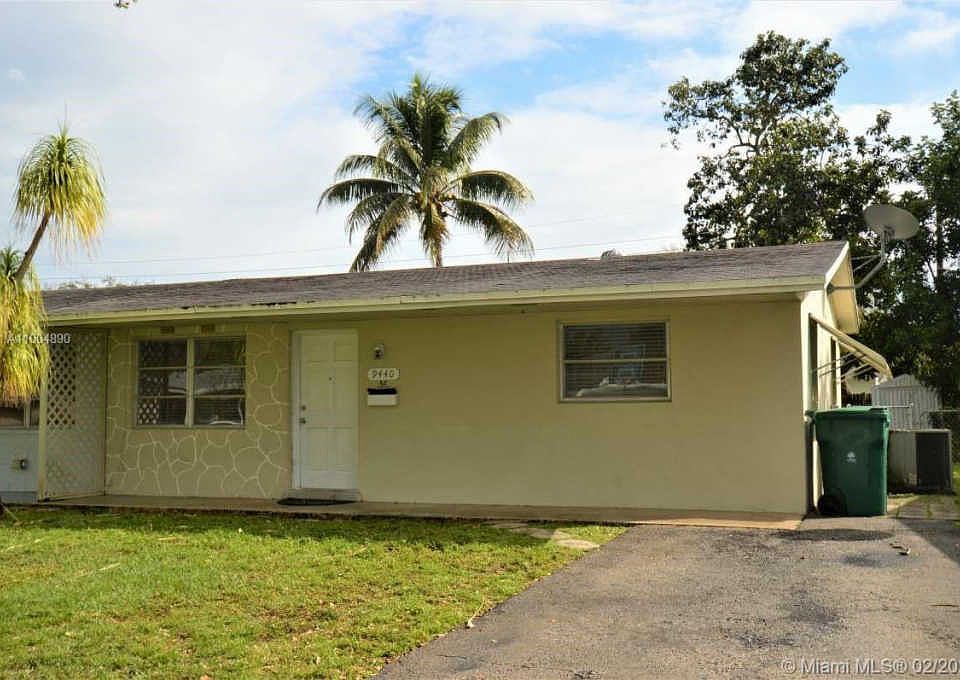 1st image of 9440 SW 51st St