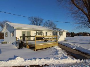 43372 W Washington Ave, Howard, SD 57349