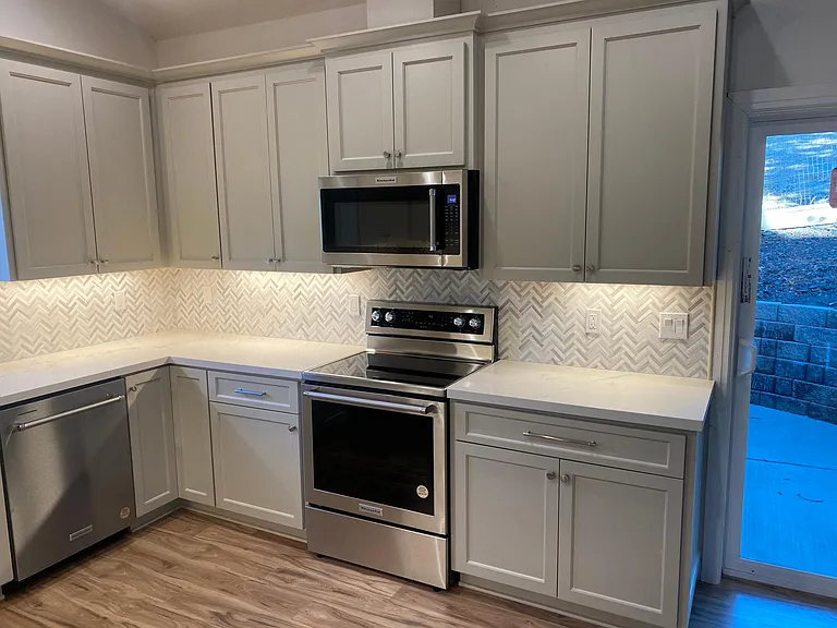 15 Alamo Glen Ct — Photo 3