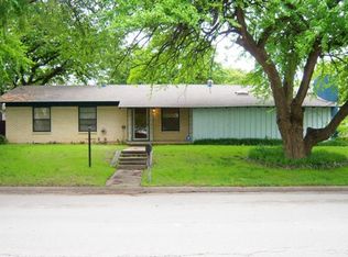 729 Hurstview Dr, Hurst, TX 76053