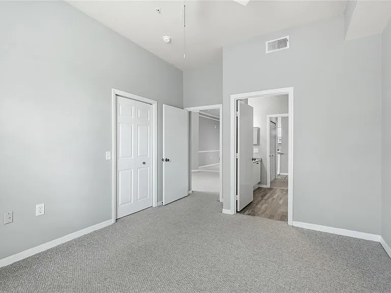 5122 Northridge Rd #307 — Photo 22