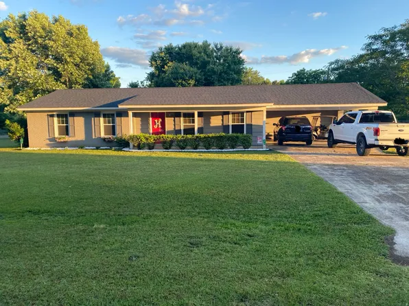 350 Viking Dr, Columbus, MS 39702