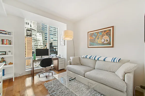 Rented by RELO REDAC INC. | media 19