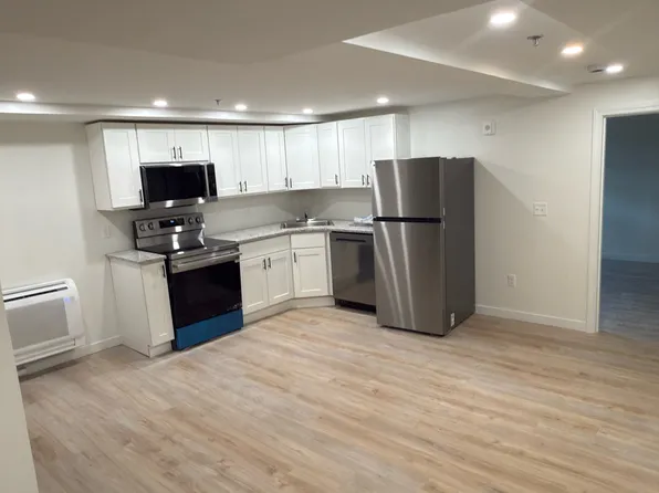 100 Wendell Ave, Pittsfield, MA