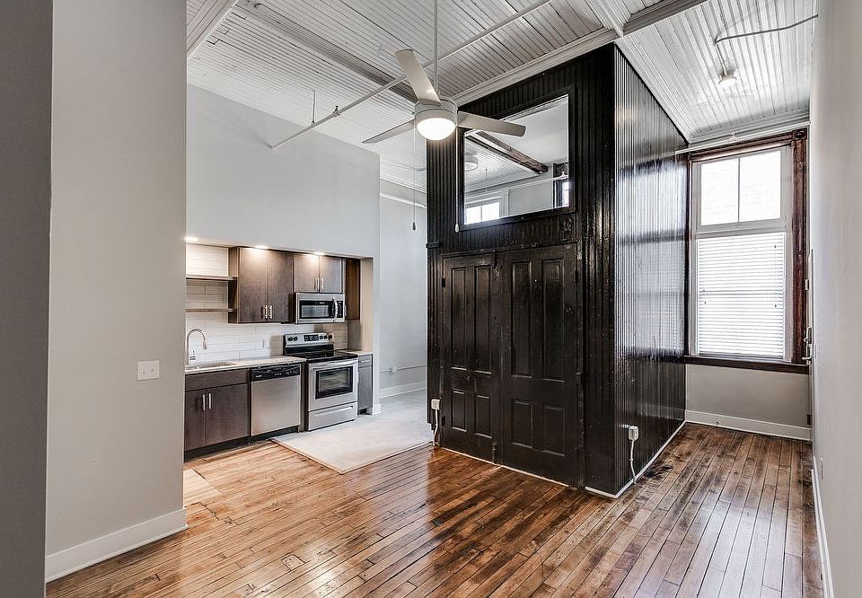 1st image of 20 E Broad St APT 103