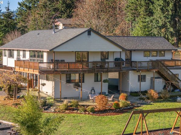 55696 Viewcrest Pl, Warren, OR 97053