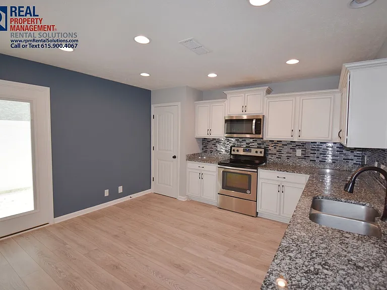 3547 Nightshade Dr — Photo 5