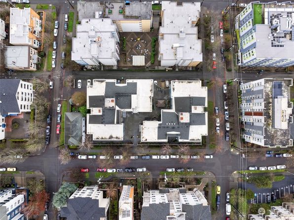 300 10th Avenue #B-105, Seattle, WA 98122