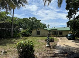 5148 Woodland Dr, Delray Beach, FL 33484