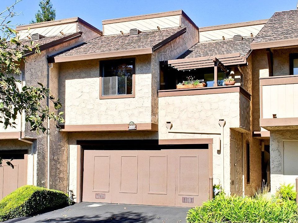 1st image of 2915 Crocker Ct
