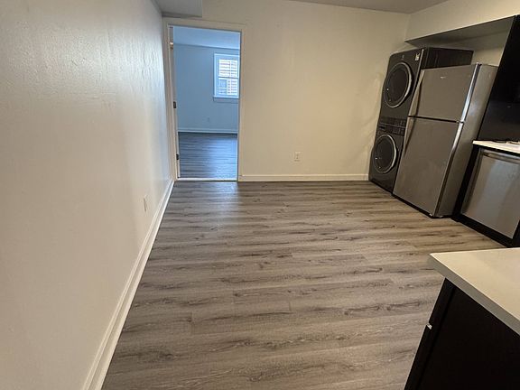 4th image of 1815 S 15th St Floor 2