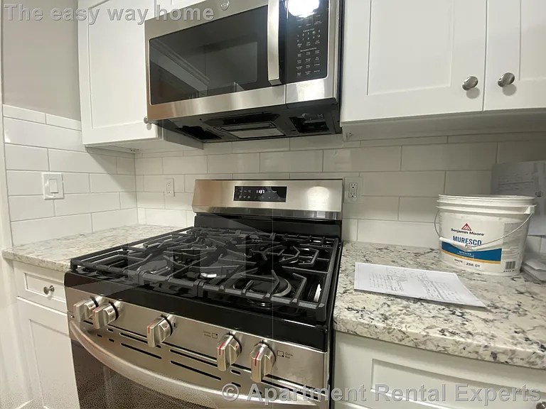 1558 Mass Ave #4 — Photo 4