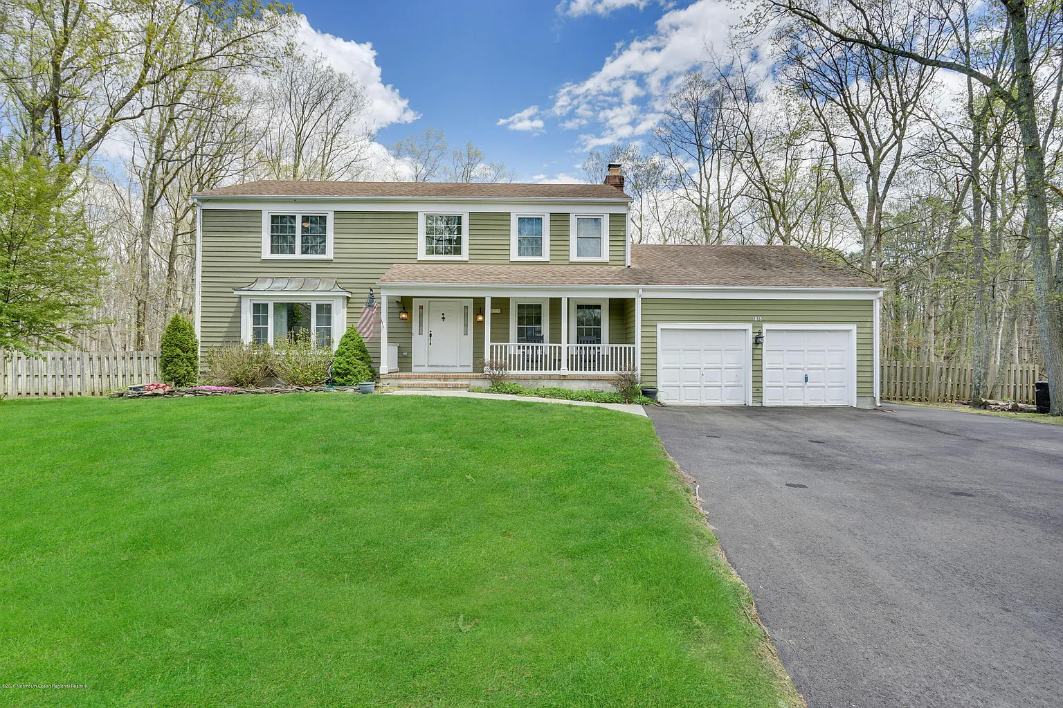 1813 Rolling Ridge Ln photo 1