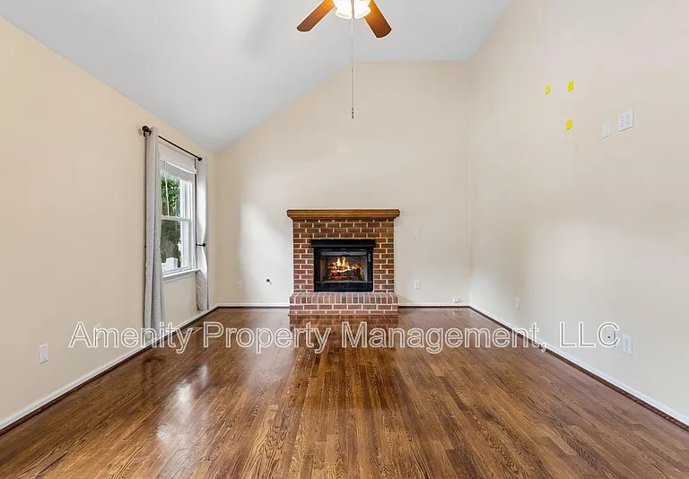 1012 Austenwood Ct — Photo 20