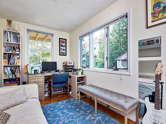 3rd image of 29 Parker St #29