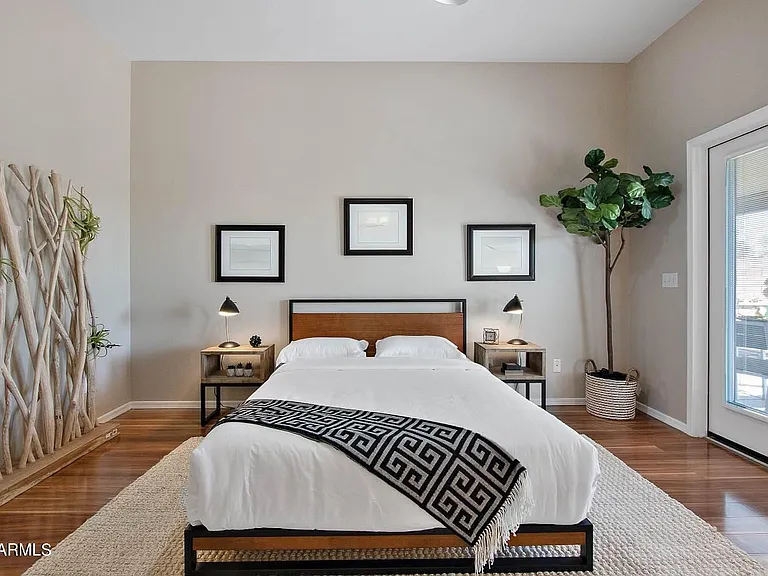 6494 S Foothills Dr — Photo 18