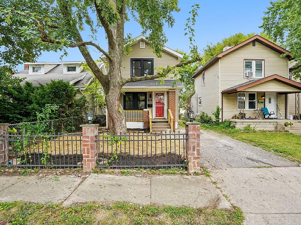 1st image of 718 Hanford St