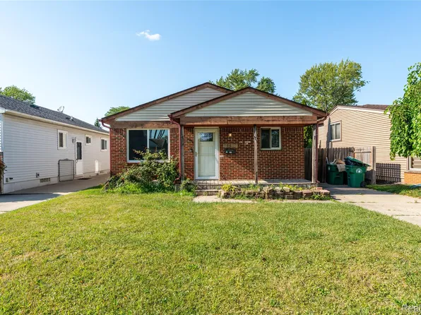 28628 Block St, Garden City, MI 48135