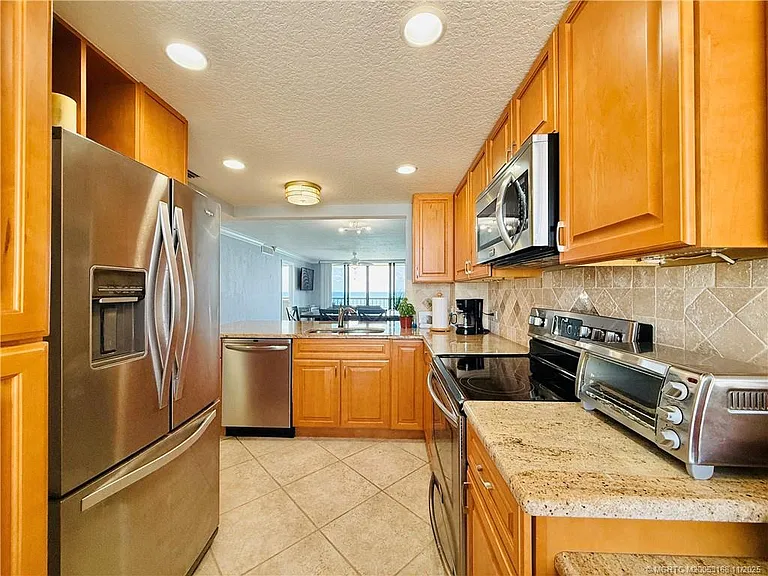 10680 S Ocean Dr #808 — Photo 12